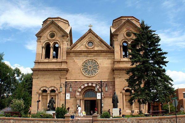 600px-file-cathedral_of_st-_francis_santa_fe_new_mexico